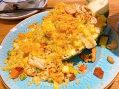大叻经典菠萝海鲜炒饭-米纸越南小馆(金鹰世界店)