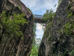 -秦岭终南山世界地质公园翠华山景区