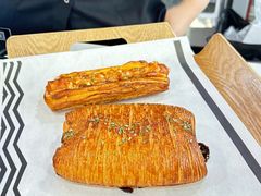 -焙丽拾光(麦凯乐直营店)