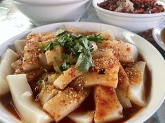 -汤锅大王(新平曹苏黄牛汤锅有限公司)