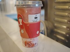 草莓厚酸酪-LELECHA乐乐茶(美罗城店)
