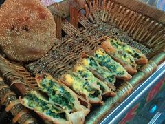 -海口骑楼小吃街