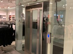 -H&M(鹏欣水游城店)