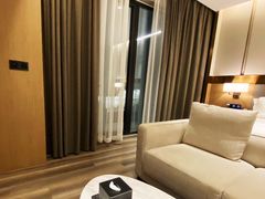-乔治莫兰迪酒店(济南解放路山东大学店)
