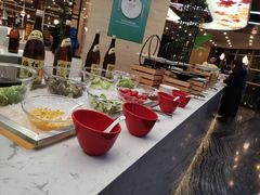 -西安绿地假日酒店