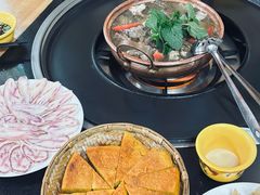 -银同牦牛肉火锅