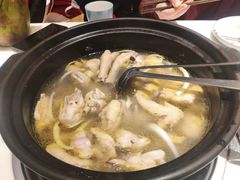 -东椰·海南椰子鸡火锅(朝阳门店)