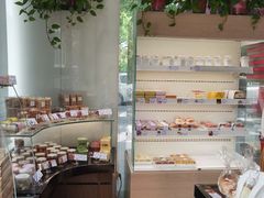 -好利来(彩香店)