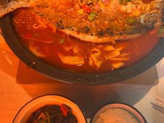 -鸣记脆皮烤鱼·海鲜烤鱼(三八广场店)