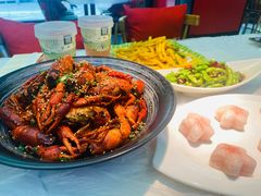 -肥肥虾庄·金牌油焖大虾(沙湖店)
