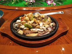 -小船渔村•大连菜•大连焖鱼(黄河路店)
