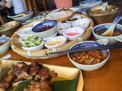 -包整·丝娃娃(一览甲秀楼风景店)