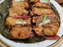 荷叶鸡-香港百合居(LCM置汇旭辉广场店)
