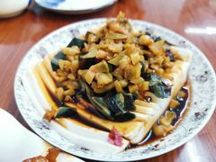 -胡子饮食店