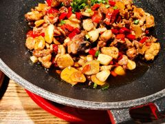 -爱碗亭·鲜炒湖南菜(壹城中心店)