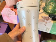 -星巴克(绍兴镜湖中新广场店)