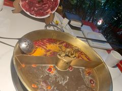 -小龙翻大江文化火锅(宽窄店)
