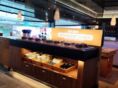 -呷哺呷哺(融创茂店)