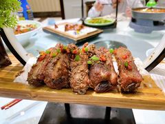 金牌蒜香排骨-谢先生酒店·椒宴集(沙湖店)