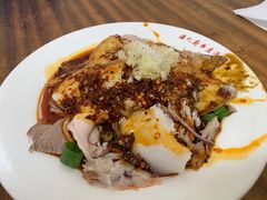 蒜泥白肉-温记府廟豆汤饭·始于1955年(海椒店)