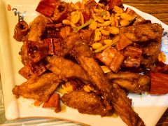 -胡桃里音乐酒馆(环亚凯瑟琳广场店)