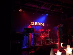 -TZ House音乐现场(茅台店)
