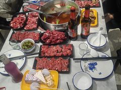 -潮牛宴·鲜牛肉自助火锅烤肉(龙岩新罗万达店)