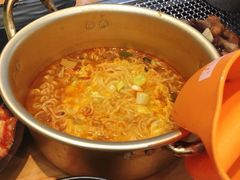 -肉甲韩国木炭烤肉(新壹街1店)