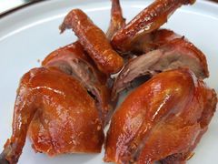 烤乳鸽-铜锣湾·有麝自然香(长嘉汇购物公园店)