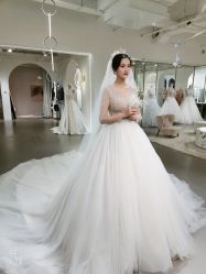 点击看大图 -艾米丽婚纱礼服