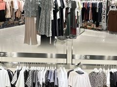 -广州白马服装市场
