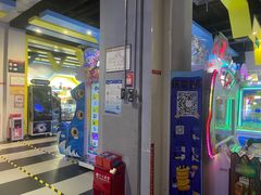 -反斗乐园π·电玩·高空拓展·蹦床(龙华天虹店)