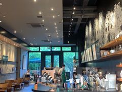 -星巴克(花木plus乐坊店)