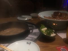 -三人行骨头王火锅(长寿店)