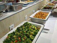 -百荷园蔬食自助餐厅(德辉广场店)