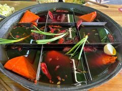 -正南齊北重庆老火锅(光华村直营店)