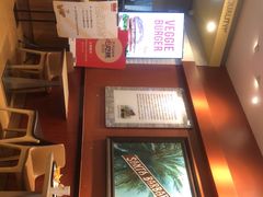 -The Habit Burger Grill 哈比特汉堡(爱琴海店)
