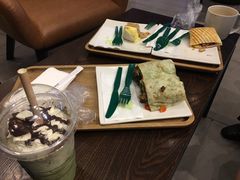 -星巴克臻选(惠州华贸天地1楼店)