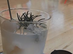 -无牌咖啡&酒馆