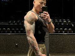 -GYMPLUS私教健身会馆(大悦城店)