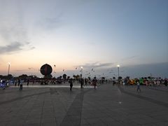 -东港音乐喷泉广场