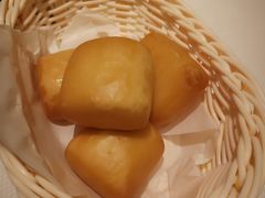 炸馒头-新加坡海鲜共和(名胜世界圣淘沙海滨坊)