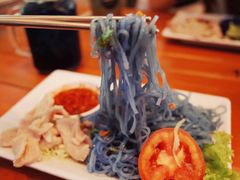 -蝶豆花蓝面条