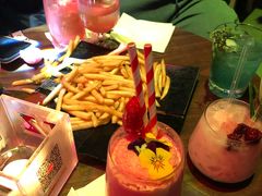 -TZ House音乐现场(来福士中心店)