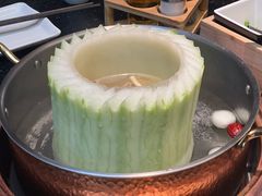 -得意咚瓜·顺德鱼生·冬瓜火锅(深圳首店)