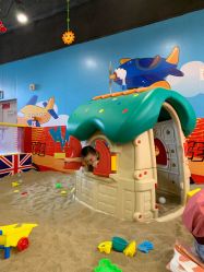 -苏宁红孩子(F6漫时区店)