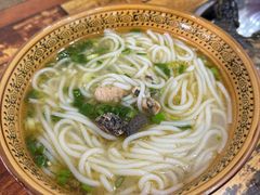 -正宗李家土鸡米线店