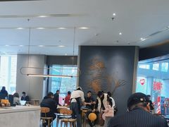-星巴克臻选(深圳龙华红山天虹店)