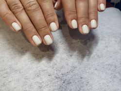 -爱空间美睫健康美甲