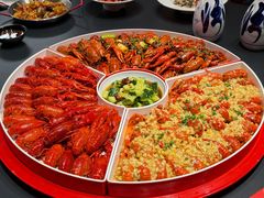 -肥肥虾庄·金牌油焖大虾(杨园滨江时代walk店)